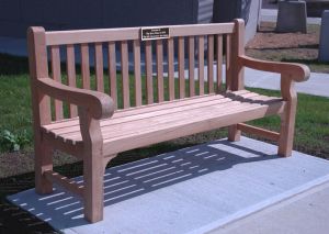 Goldenteak's Teak Hyde Park bench 6ft, Dartmouth College - customer photo